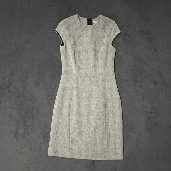 H&M Women's Size 8 Sheath Business Casual Pencil Dress Houndstooth Knee Length - Picture 1 of 7